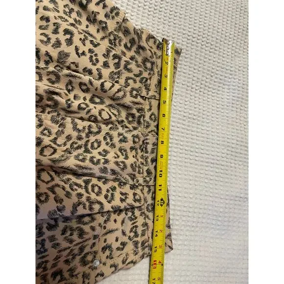 Free People We The Free Dog Town Cheetah Print High Waisted Boho Shorts Size 30 - Picture 4 of 14